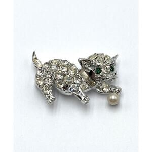 PELL Vintage Brooch Cat Playing Ball Crystals Silver Tone Green Eyes Faux Pearl